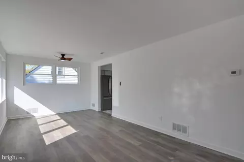 Living - 3809 Greenly St, Silver Spring, MD 20906 photo 3 of 3
