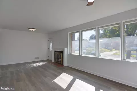 Living - 3809 Greenly St, Silver Spring, MD 20906 photo 1 of 3