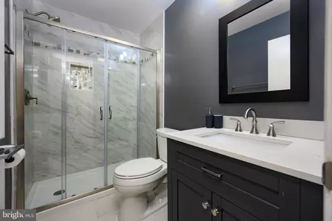 Bath - 1405 Longhill Dr, Potomac, MD 20854 photo 1 of 3