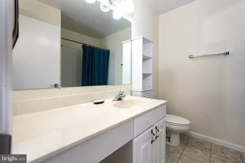 Bath - 1405 Longhill Dr, Potomac, MD 20854 photo 2 of 3