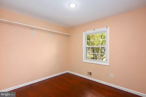Bedroom - 1011 Rosemere Ave, Silver Spring, MD 20904 photo 2 of 2