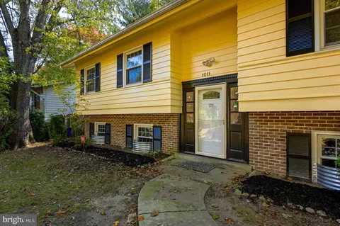 Exterior - 1011 Rosemere Ave, Silver Spring, MD 20904 photo 1 of 3