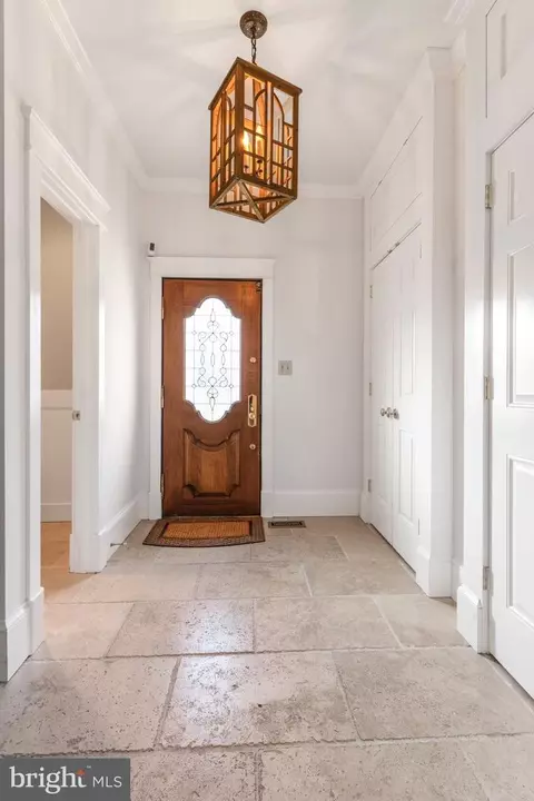 Entry Way - Undisclosed, Potomac, MD 20854 photo 4 of 6