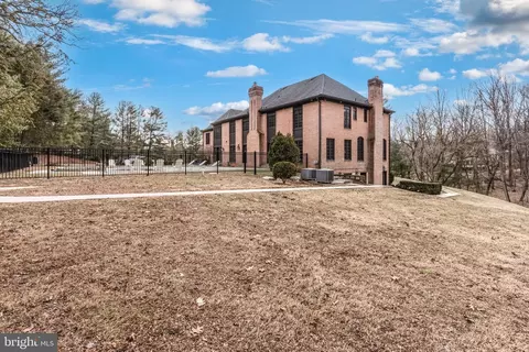 Exterior - Undisclosed, Potomac, MD 20854 photo 8 of 10