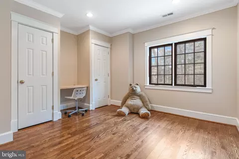 Bedroom - Undisclosed, Potomac, MD 20854 photo 4 of 8