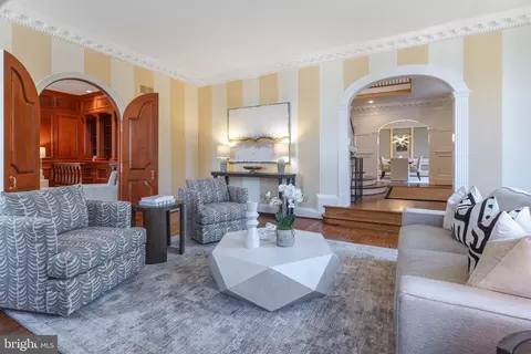 Living - Undisclosed, Potomac, MD 20854 photo 3 of 10