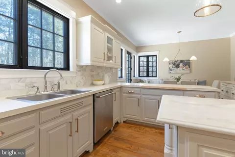 Kitchen - Undisclosed, Potomac, MD 20854 photo 9 of 9