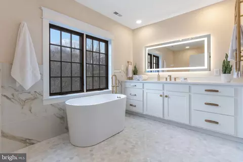 Bath - Undisclosed, Potomac, MD 20854 photo 3 of 9