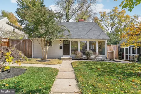 12907 Ardennes Ave, Rockville, MD 20851