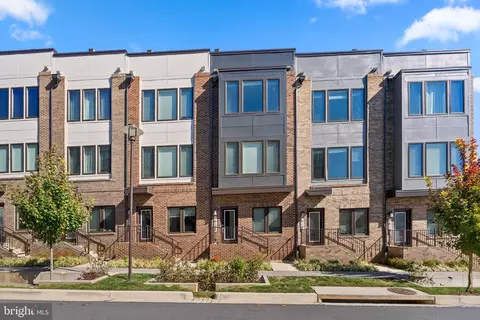16105 Connors Way, Derwood, MD 20855