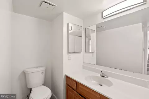3701 Dunsinane Dr #3701-5, Silver Spring, MD 20906 photo 11