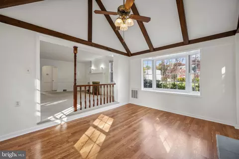 9508 Riley Rd, Silver Spring, MD 20910 photo 11