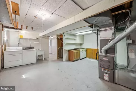 9508 Riley Rd, Silver Spring, MD 20910 photo 41