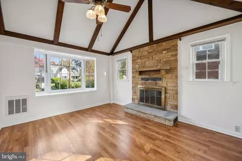 9508 Riley Rd, Silver Spring, MD 20910 photo 7