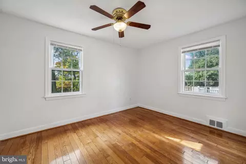 9508 Riley Rd, Silver Spring, MD 20910 photo 28