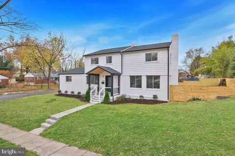 Exterior - 2900 Harris Ave, Silver Spring, MD 20902 photo 2 of 5