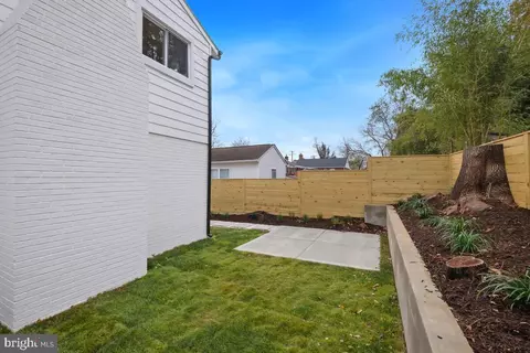 Exterior - 2900 Harris Ave, Silver Spring, MD 20902 photo 4 of 5