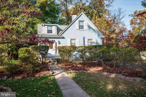 102 N Van Buren St, Rockville, MD 20850