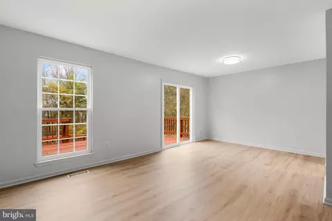 1523 Leclair Ct, Silver Spring, MD 20906 photo 5