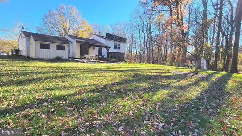 Exterior - 1300 Wembrough Ct, Silver Spring, MD 20905 photo 2 of 12
