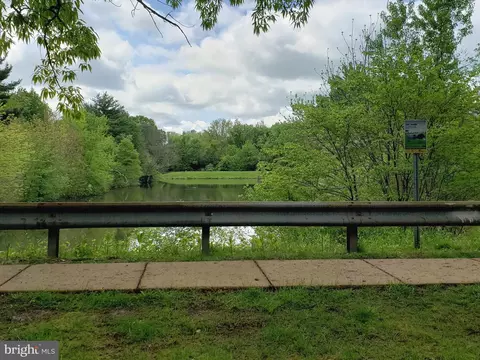 View/Area - 1300 Wembrough Ct, Silver Spring, MD 20905 photo 3 of 3