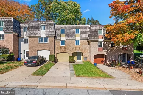 19103 Canadian Ct, Montgomery Village, MD 20886