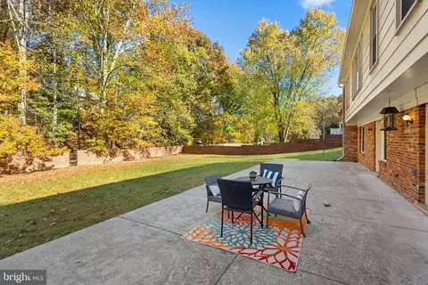 Exterior - 225 Hermleigh Rd, Silver Spring, MD 20902 photo 4 of 5