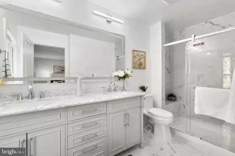 Bath - 225 Hermleigh Rd, Silver Spring, MD 20902 photo 1 of 3