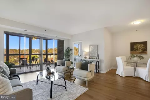 3100 N Leisure World Blvd #417, Silver Spring, MD 20906