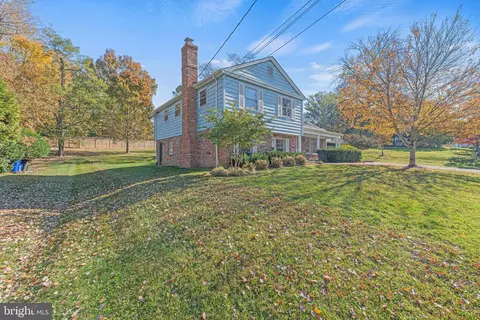 13405 Locksley Ln, Silver Spring, MD 20904 photo 3
