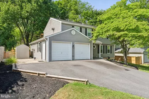 9904 Colorado Ct, Damascus, MD 20872