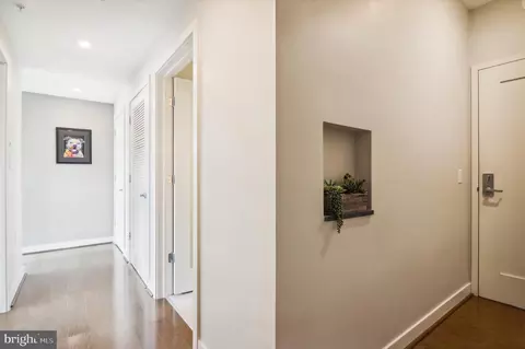 1320 Fenwick Ln #601, Silver Spring, MD 20910 photo 4