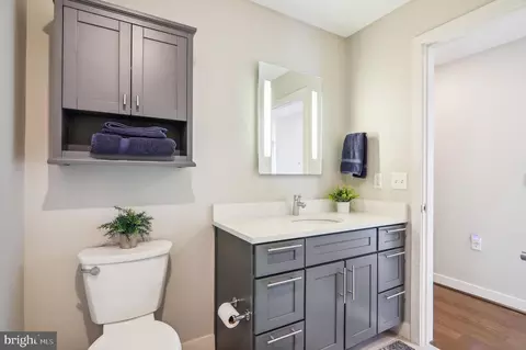 1320 Fenwick Ln #601, Silver Spring, MD 20910 photo 21