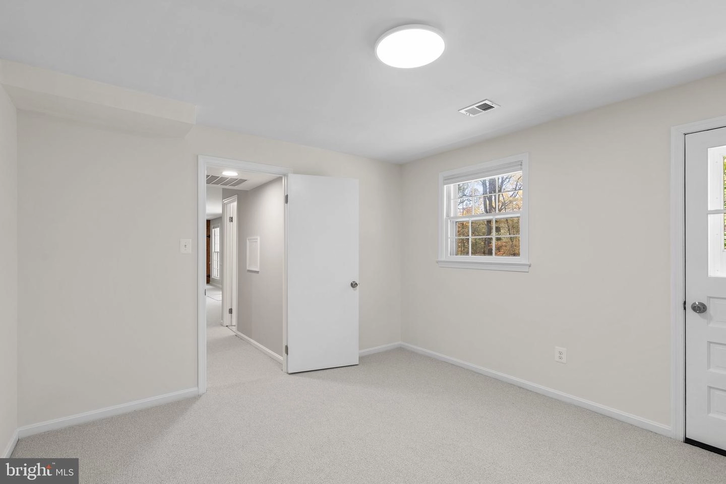 613 Whitingham Dr, Silver Spring, MD 20904 photo 27