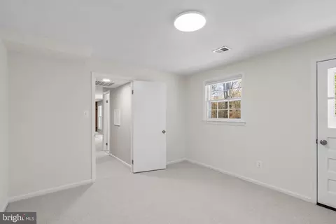 613 Whitingham Dr, Silver Spring, MD 20904 photo 27