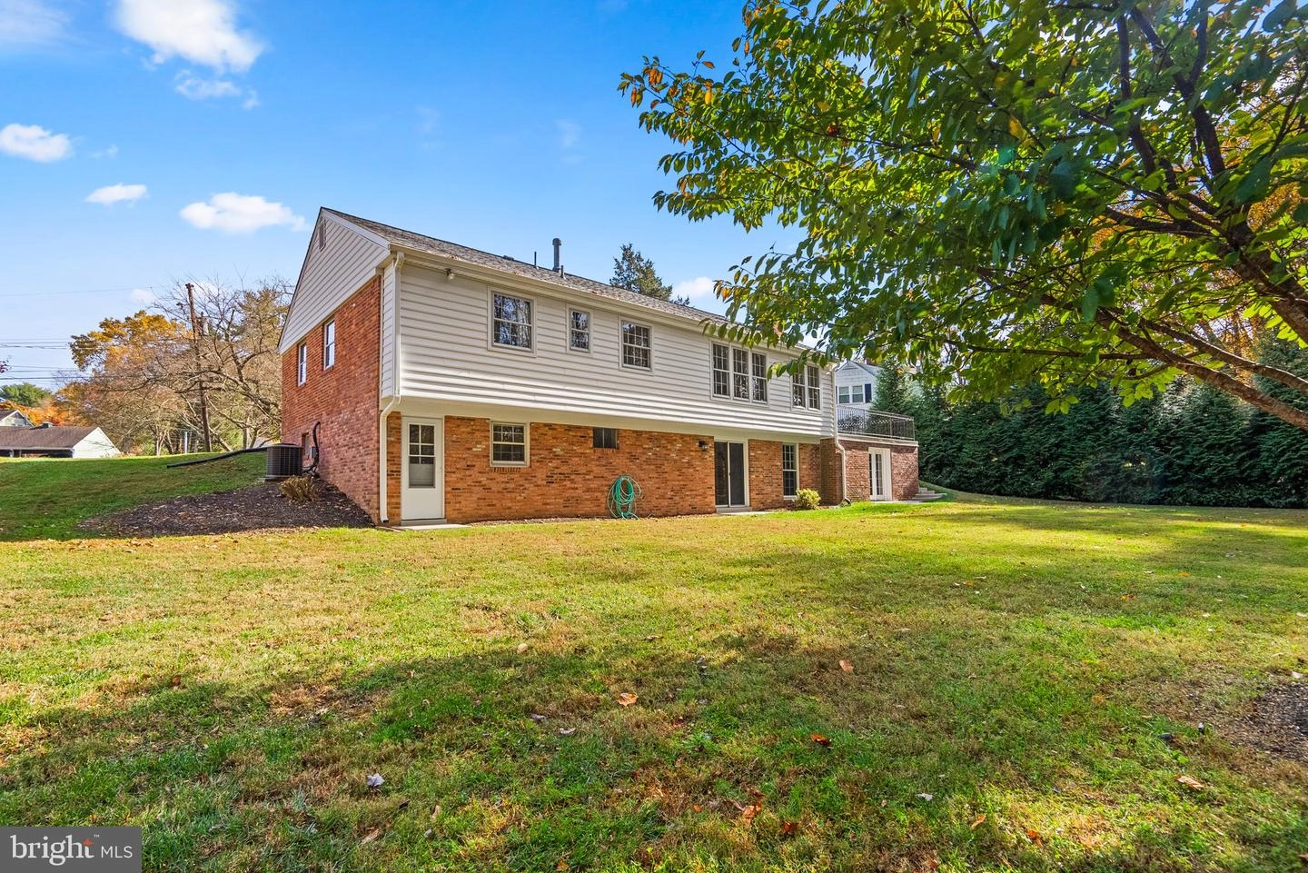 613 Whitingham Dr, Silver Spring, MD 20904 photo 8