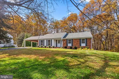 613 Whitingham Dr, Silver Spring, MD 20904
