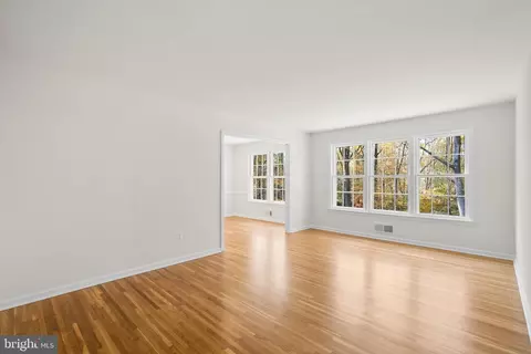 613 Whitingham Dr, Silver Spring, MD 20904 photo 18