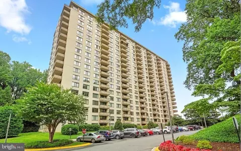 5225 Pooks Hill Rd #1007S, Bethesda, MD 20814