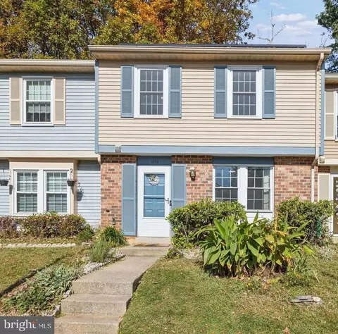 1203 Elm Grove Cir, Silver Spring, MD 20905