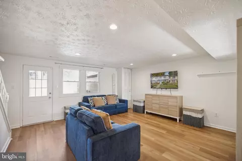 Living - 1203 Elm Grove Cir, Silver Spring, MD 20905 photo 1 of 1