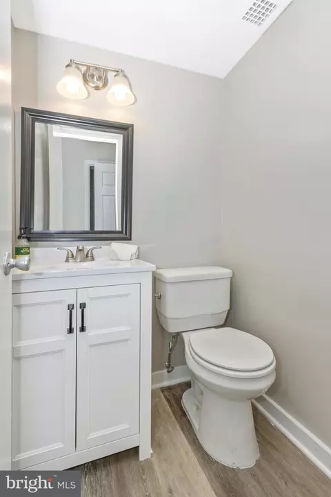 Bath - 3342 Hewitt Ave #3-1-B, Silver Spring, MD 20906 photo 1 of 3