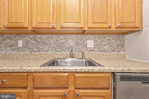 Kitchen - 3342 Hewitt Ave #3-1-B, Silver Spring, MD 20906 photo 4 of 8