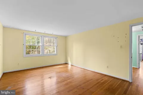 Bedroom - 3012 Bluff Point Ln, Silver Spring, MD 20906 photo 7 of 8