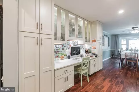 225 Rolling Rd, Gaithersburg, MD 20877 photo 16