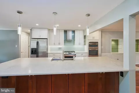 225 Rolling Rd, Gaithersburg, MD 20877 photo 12