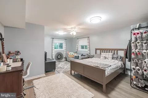 225 Rolling Rd, Gaithersburg, MD 20877 photo 46