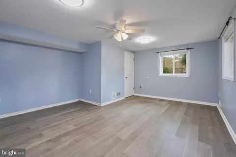 225 Rolling Rd, Gaithersburg, MD 20877 photo 48