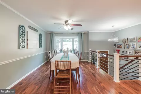 225 Rolling Rd, Gaithersburg, MD 20877 photo 10