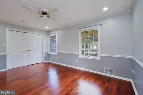 225 Rolling Rd, Gaithersburg, MD 20877 photo 37